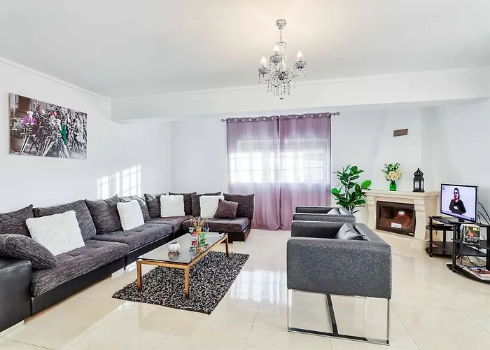 Machado Villa Albufeira