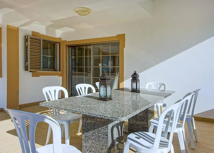 Machado Villa Albufeira